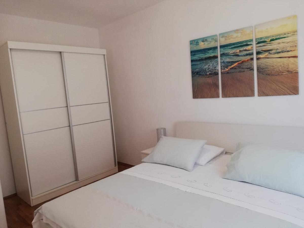 Apartments Podbarje ボル エクステリア 写真