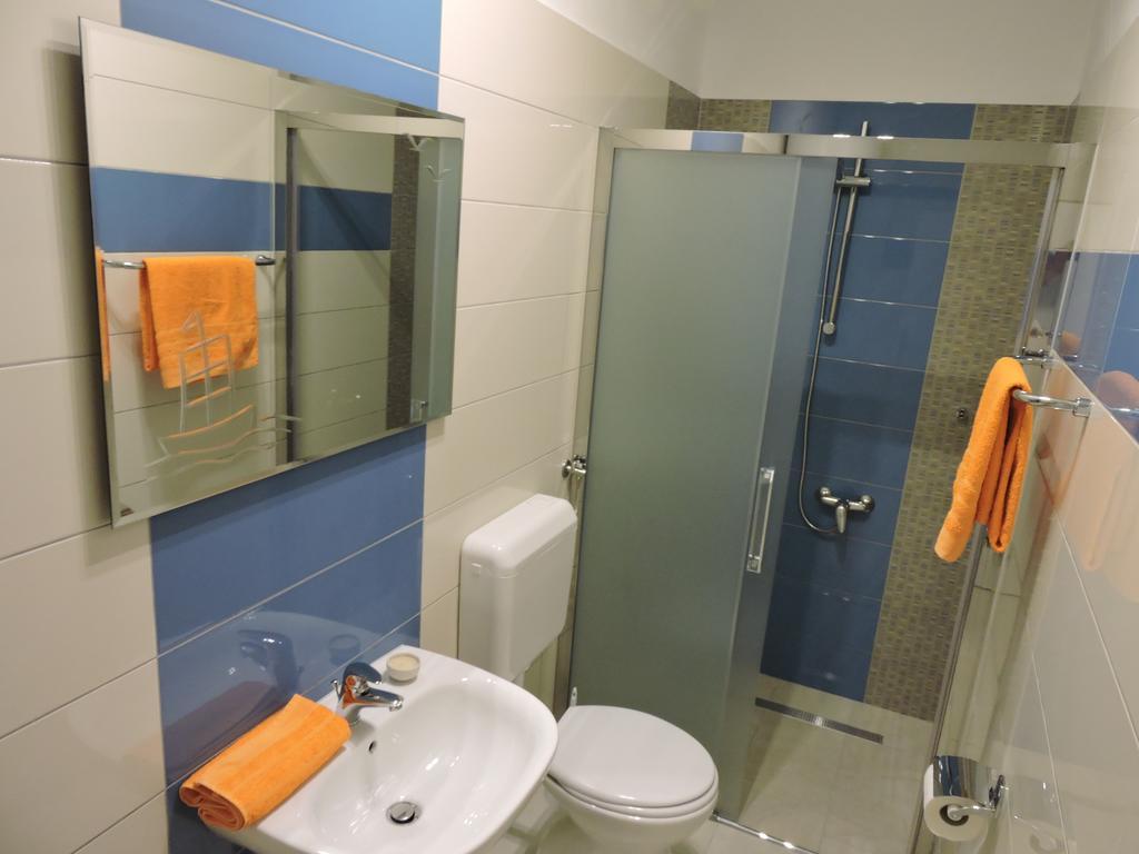Apartments Podbarje ボル エクステリア 写真